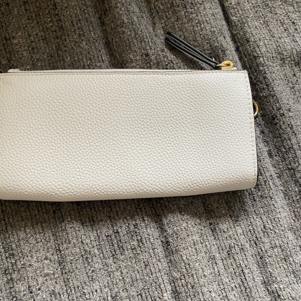 Nanette Lepore White Clutch Bag - Picture 4 of 4